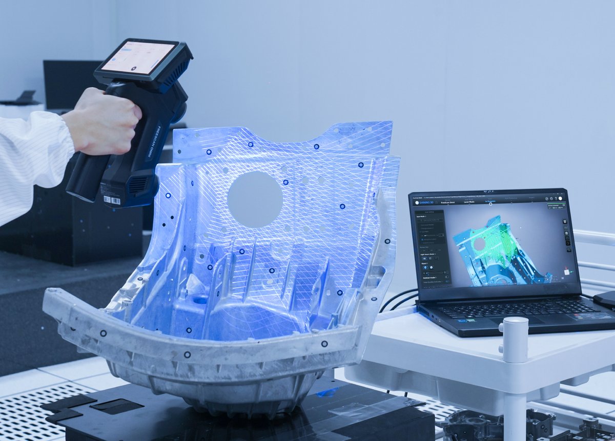 FreeScan Omni measuring a large industrial part on the shop floor